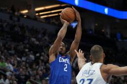 开云平台-快船逆转凯尔特人，莱昂纳德绝杀高光的简单介绍