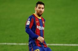 开云体育-梅西寻找胜利：塞维利亚的困难挑战