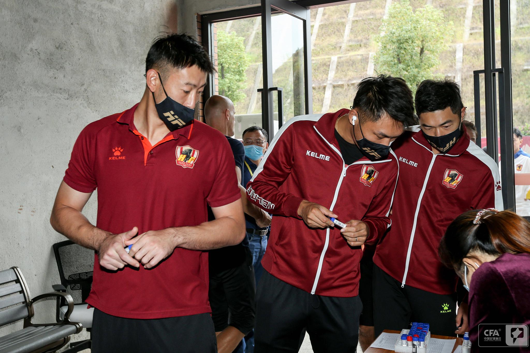 广州富力客场一球惊艳,反客为主力压贵州恒丰! 广州富力客场一球惊艳,反客为主力压贵州恒丰!