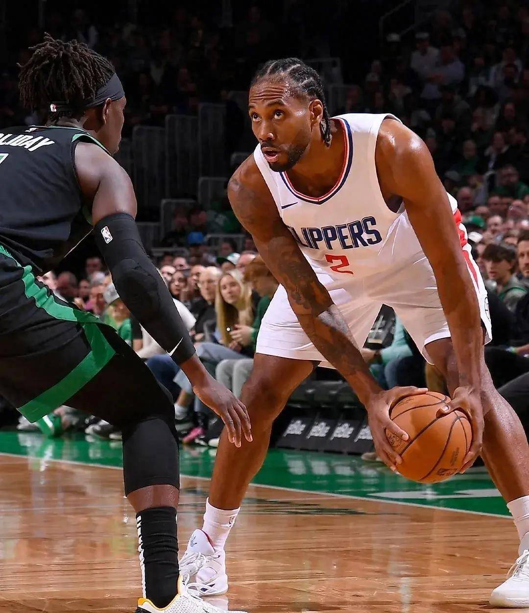 快船逆转凯尔特人,莱昂纳德绝杀高光的简单介绍 快船逆转凯尔特人,莱昂纳德绝杀高光的简单介绍