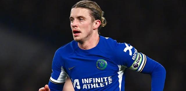 切尔西3比0战胜伯恩利,助力夺冠前景 切尔西3比0战胜伯恩利,助力夺冠前景