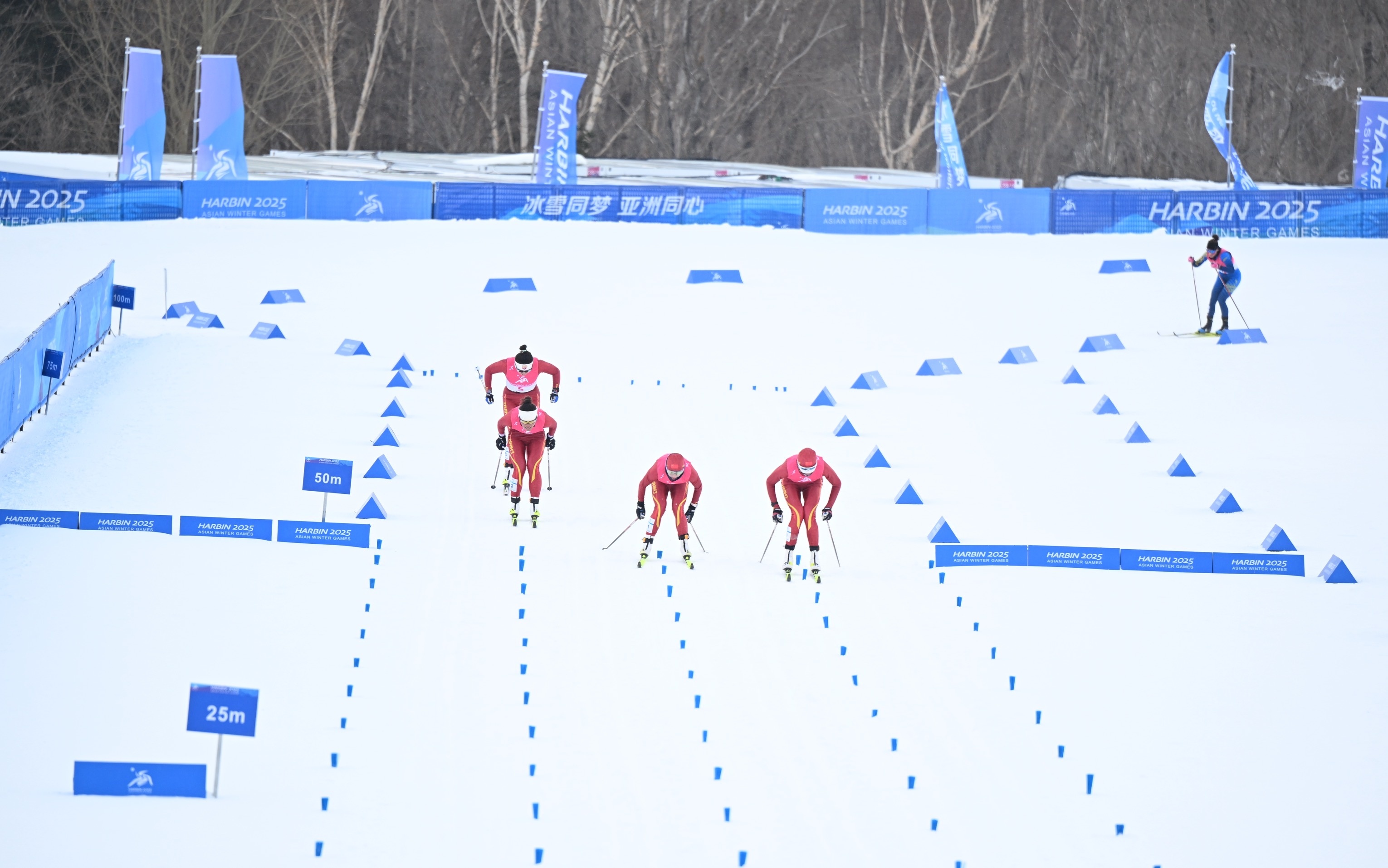 芬兰选手斩获金牌,滑雪项目中成绩出众 芬兰选手斩获金牌,滑雪项目中成绩出众