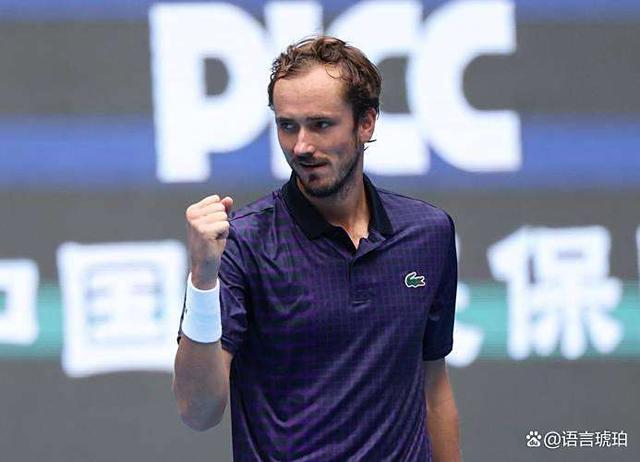 德国网球队强势西班牙网球队,梅德韦杰夫绝境逆转的简单介绍 德国网球队强势西班牙网球队,梅德韦杰夫绝境逆转的简单介绍