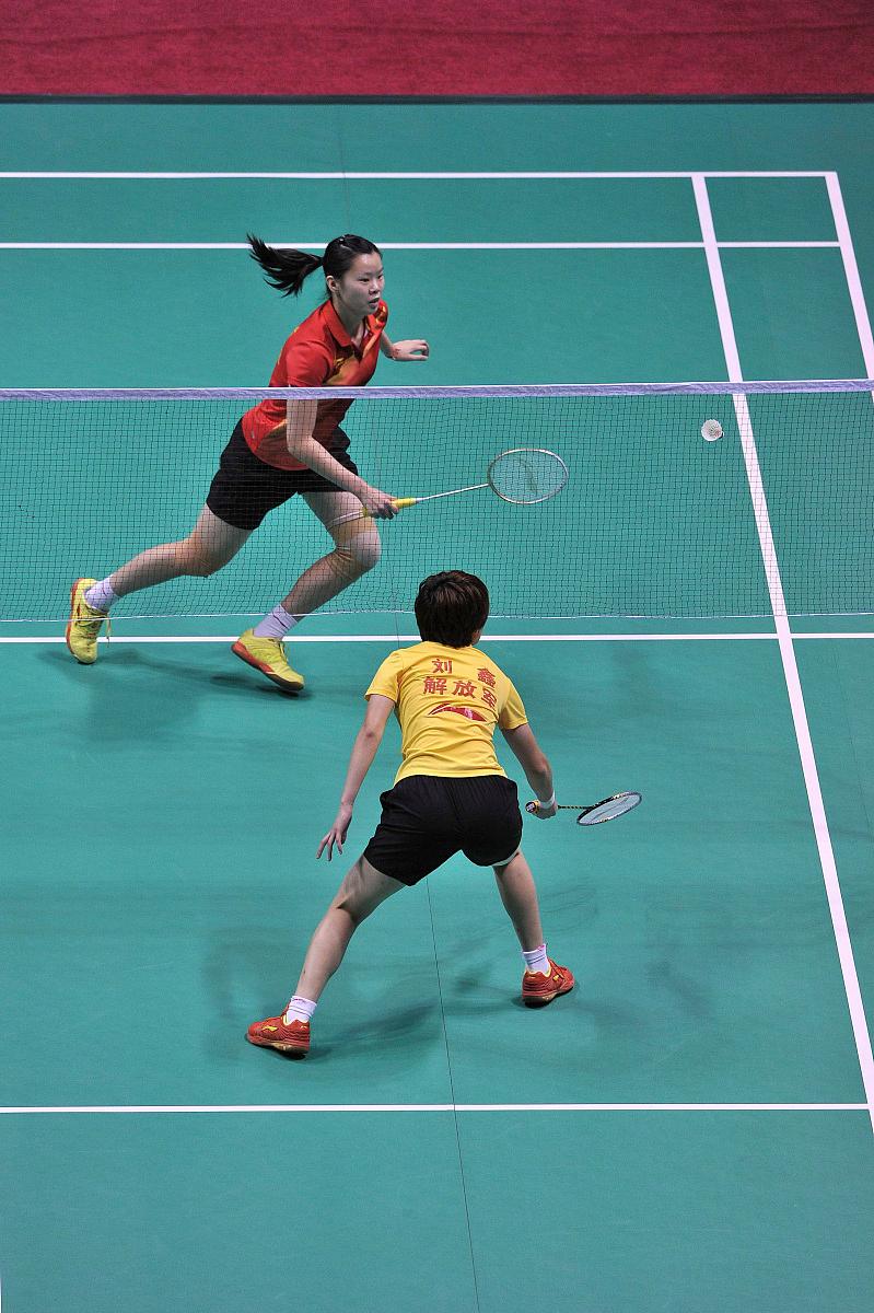 包含羽毛球战术调整奏效，成功扭转局势的词条